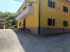 Casa indipendente in vendita a Fabriano in frazione varano - 02, Foto 2
