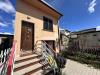 Casa indipendente in vendita a L'Aquila in s.s. 17 bis 44 - 02, Foto 2
