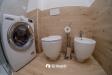 Appartamento bilocale in affitto arredato a Milano - 04, Bagno con lavasciuga.jpg