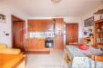 Appartamento bilocale in vendita con terrazzo a Roma in via roccaspinalveti - 04, 3