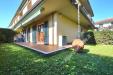 Villa in vendita con giardino a Massa - 02