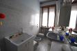 Appartamento in vendita con posto auto coperto a Magenta - 08, 8 bagno.jpg