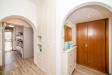 Appartamento in vendita a Roma in via giovanni paolo maggini 182 - 08, TRILOCALE IN VENDITA CON TERRAZZO IN ZONA SELVA NE