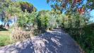 Villa in vendita con giardino a Velletri - 07, 06 entrara strada.jpg