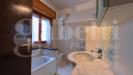 Appartamento in vendita a Aprilia - 10, 09 bagno 2 porta.jpg
