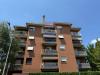 Appartamento in vendita con box a Legnano in via barbara melzi 135 - 03, Edificio all'aperto