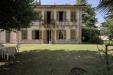 Villa in vendita con giardino a Gorla Minore in piazza san lorenzo 8 - 03, Casa all'aperto