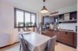 Appartamento in vendita con box a Cerro Maggiore in via carlo calvi 61a - 03, Cucina