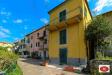 Casa indipendente in vendita da ristrutturare a Stella in via g. b. parodi - 06, La casa con balcone