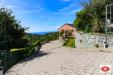 Villa in vendita con giardino a Albisola Superiore in via dei siri 131 - 03, Accesso alla villa