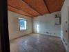 Appartamento bilocale in vendita ristrutturato a Arezzo - 02