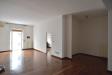 Appartamento in vendita ristrutturato a Bari - lungomare - 05, 05 salone doppio.JPG