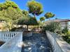 Appartamento in vendita con giardino a Andora in viale olanda 12 - marina di - 05, Trilocale in villa con vista mare