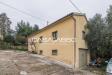 Casa indipendente in vendita con giardino a Macerata in via pace 227 - 02, Casina
