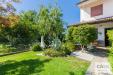 Casa indipendente in vendita con giardino a Caronno Varesino in via leonardo da vinci 40 - 02, Foto 2