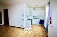 Appartamento bilocale in vendita con box doppio in larghezza a Besana in Brianza - 02