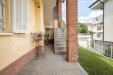 Villa in vendita con giardino a Pieve Emanuele - 04, 2 INGRESSO ESTERNO.jpg