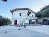 Casa indipendente in vendita con posto auto scoperto a Ascoli Piceno - 02