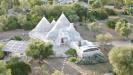 Casa indipendente in vendita con giardino a Ostuni in contrada pascarosa sn - 02, Foto 2