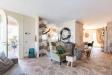 Villa in vendita con giardino a Sale Marasino in via conche 42 - 07, Soggiorno