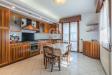 Appartamento in vendita a Riccione in viale vado ligure 27 - 03, Foto 3