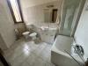 Appartamento in vendita con box a Mondov� in via quadrone - 10, bagno