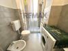 Appartamento bilocale in vendita a Savona in via maria solari 5 - 08, Bagno