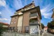 Appartamento bilocale in vendita con posto auto coperto a Busto Arsizio - 03, 012 - Palazzina.jpg
