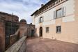 Villa in vendita con terrazzo a Montalcino - 02