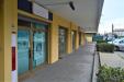 Locale commerciale in vendita con posto auto scoperto a Silvi in via roma 399 - centro - 06