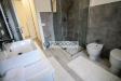 Appartamento in vendita a Carrara in via dei mille 80 - 10, bagno