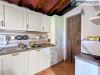 Casa indipendente in vendita con giardino a Montignoso in via foce morta 16 - 07, cucina abitabile