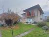 Casa indipendente in vendita con giardino a Carrara in via brigate partigiane - 04, esterno