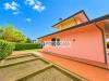 Villa in vendita con giardino a Massa in via castagnara - 05, Esterno