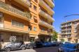 Locale commerciale in affitto da ristrutturare a Roma in via rosa govona 25 - 02, Foto 2