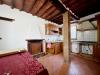Casa indipendente in vendita con giardino a Lucca - san lorenzo a vaccoli - 02