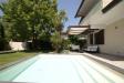 Villa in affitto con giardino a Forte dei Marmi in via canova - 04, esterno