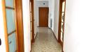 Appartamento in vendita ristrutturato a Bari - 06, corridoio foto contr orriz.jpg