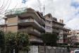 Appartamento in vendita con posto auto scoperto a Roma - 03, Edificio