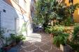 Appartamento bilocale in vendita a Roma - 03, Cortile interno