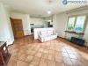 Villa in vendita con giardino a Seravezza in via salvatori - 05, soggiorno con cucina a vista