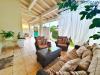 Villa in vendita con giardino a Pietrasanta in via montanara - 02, veranda