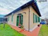 Casa indipendente in vendita con giardino a Pietrasanta in via don giovanni minzoni - 02, facciata