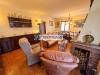 Casa indipendente in vendita con giardino a Forte dei Marmi in via antonio gramsci 8 - 10, soggiorno