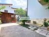 Casa indipendente in vendita con giardino a Viareggio in via luigi illica - 05, esterno