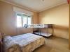 Villa in vendita con giardino a Camaiore in via donizzetti - 10, camera matrimoniale 1