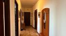Appartamento in affitto con posto auto coperto a Pinerolo - 02, 4-togli-le-giacche-appese.jpg
