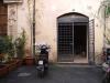 Locale commerciale in vendita da ristrutturare a Roma in via di pie di marmo - centro storico - 04, DSCF4147ridotte.jpg