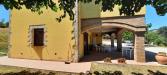 Casa indipendente in vendita con terrazzo a Todi in vocabolo palombaro 20 - 06, portico (2).jpg