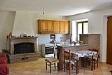 Casa indipendente in vendita con giardino a Baschi in vocabolo copio - 04, 15 Cucina piano terra
